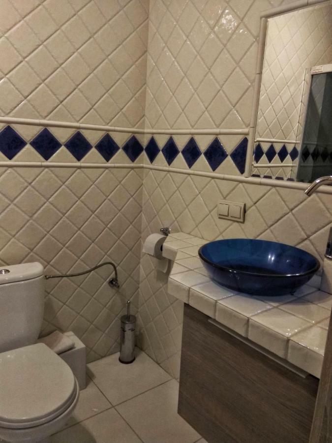 Pokoje Na Wiejskiej Naleczow Exterior foto