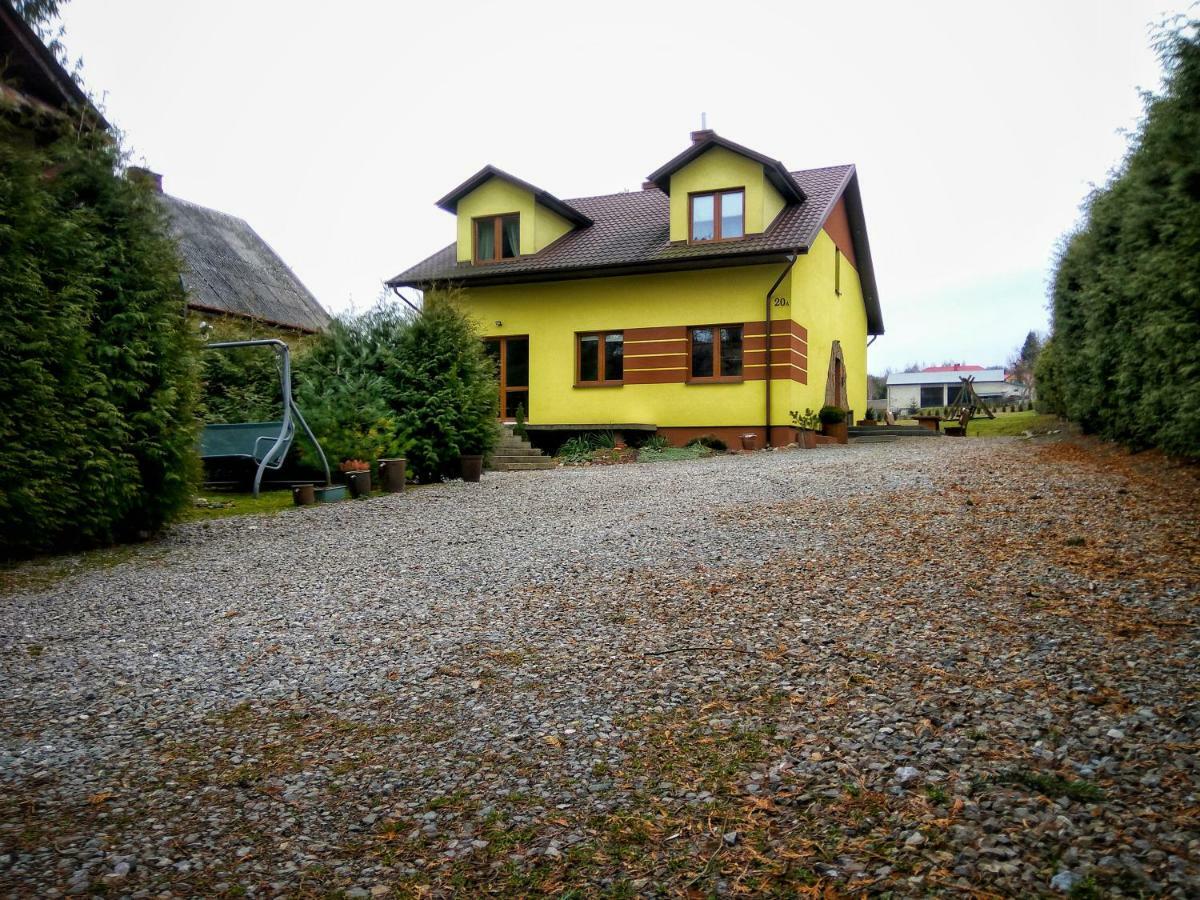 Pokoje Na Wiejskiej Naleczow Exterior foto
